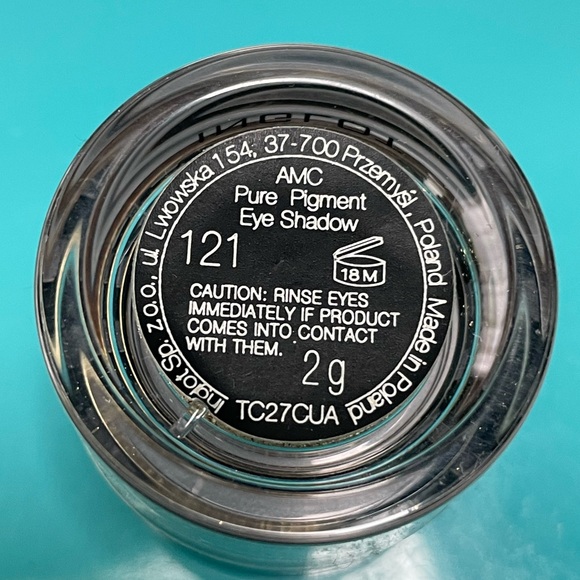 INGLOT AMC pure pigment eyeshadow 121 - Picture 3 of 3